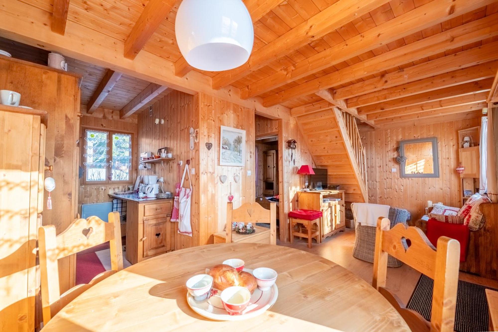 Saint-Laurent-en-Grandvaux Chalet L'Embellie - Chalet Avec Piscine Partagee מראה חיצוני תמונה