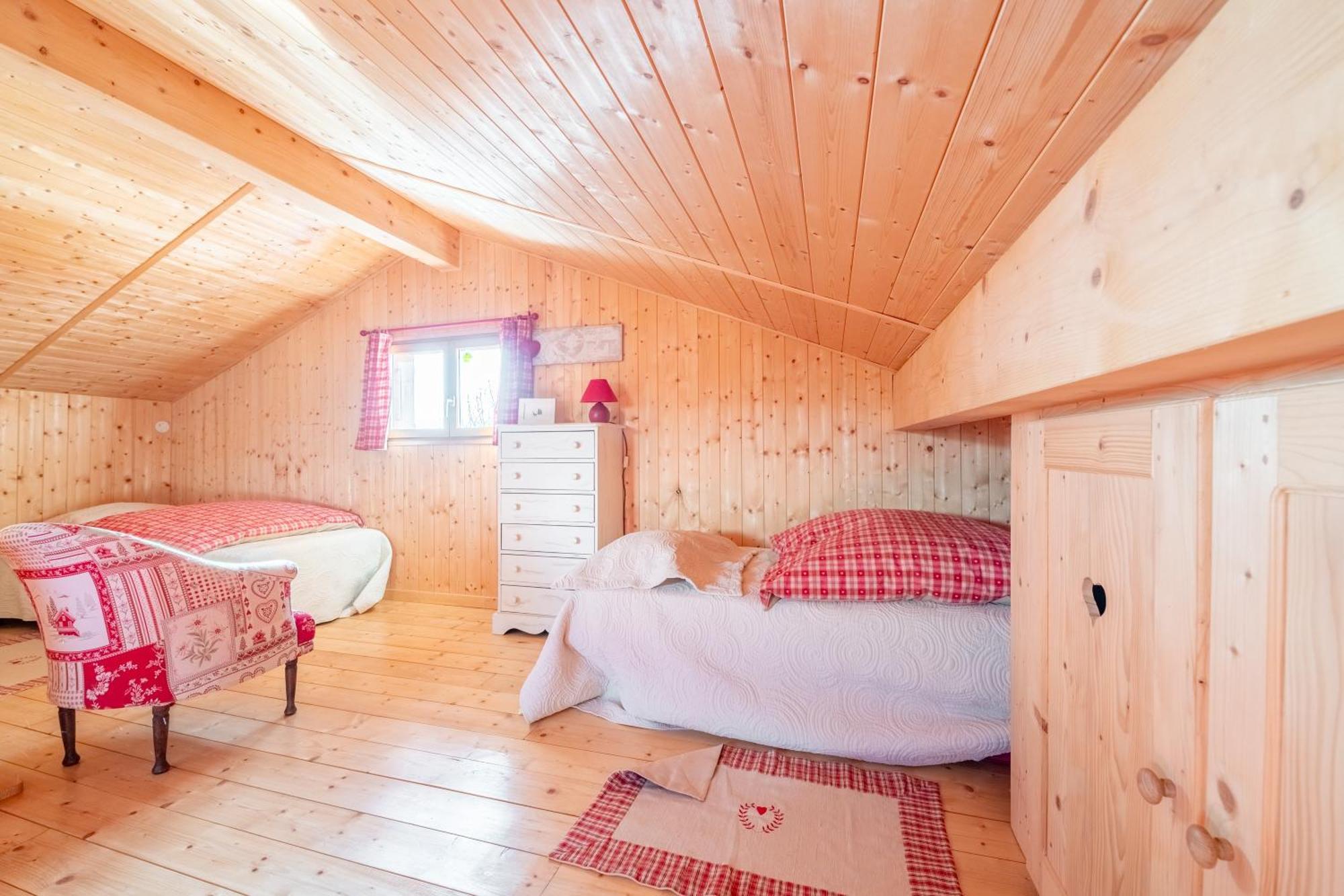 Saint-Laurent-en-Grandvaux Chalet L'Embellie - Chalet Avec Piscine Partagee מראה חיצוני תמונה